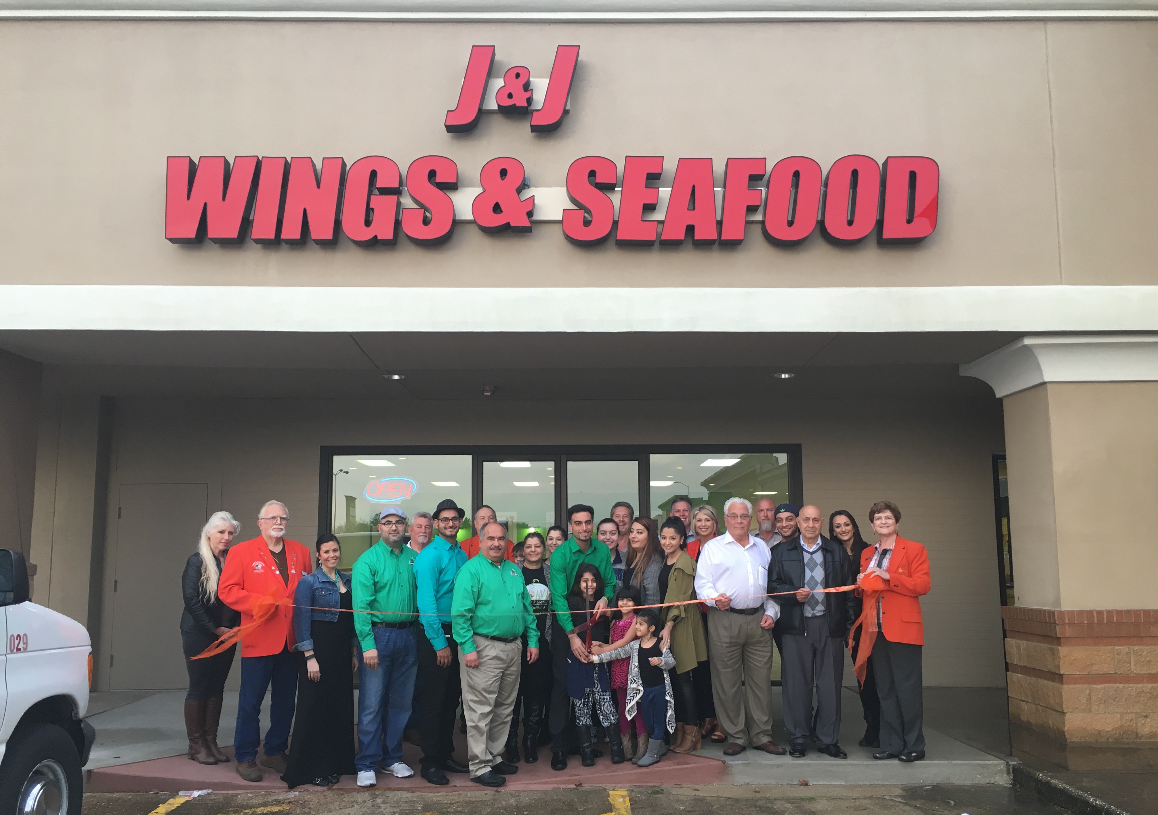 J&J Wings and Seafood Orange Leader Orange Leader