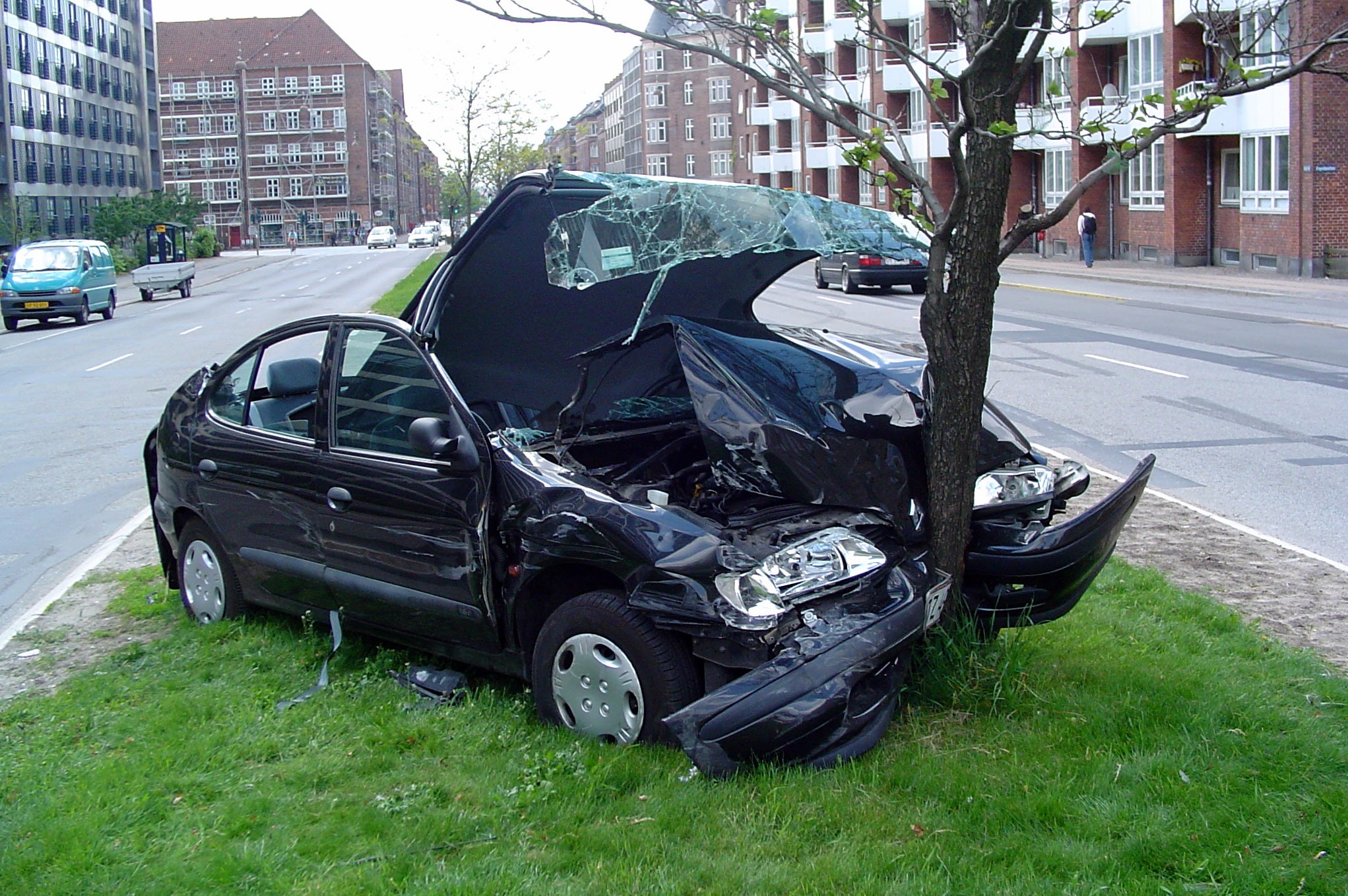 Автомобили после аварии